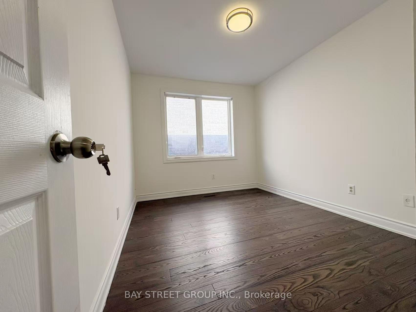 Photo 15 of 48 New Forest Square, Scarborough, Steeles — HOMEH