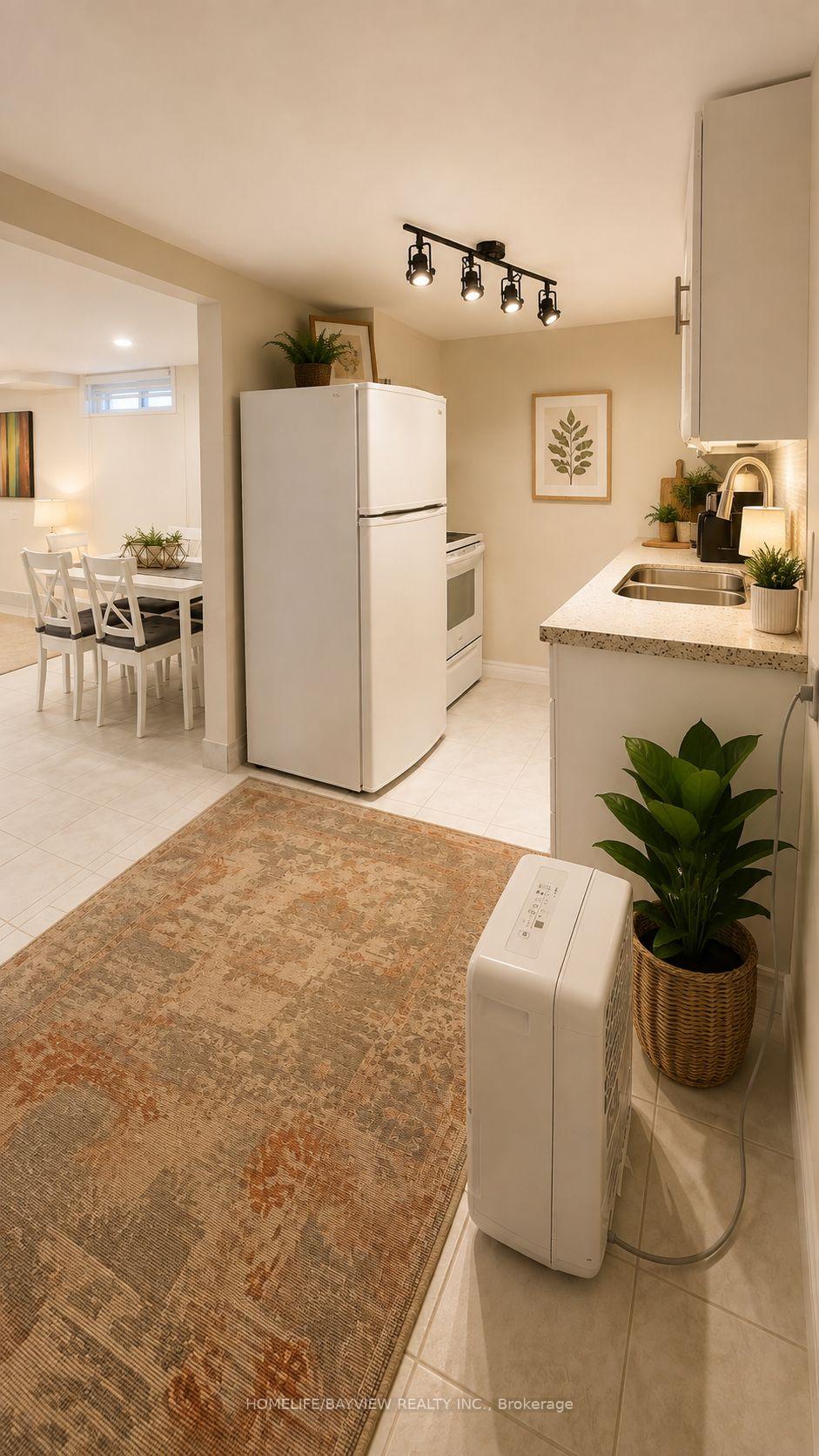 Photo 3 of Unit Basement, 311 Blue Grass Boulevard, Richmond Hill, Crosby — HOMEH
