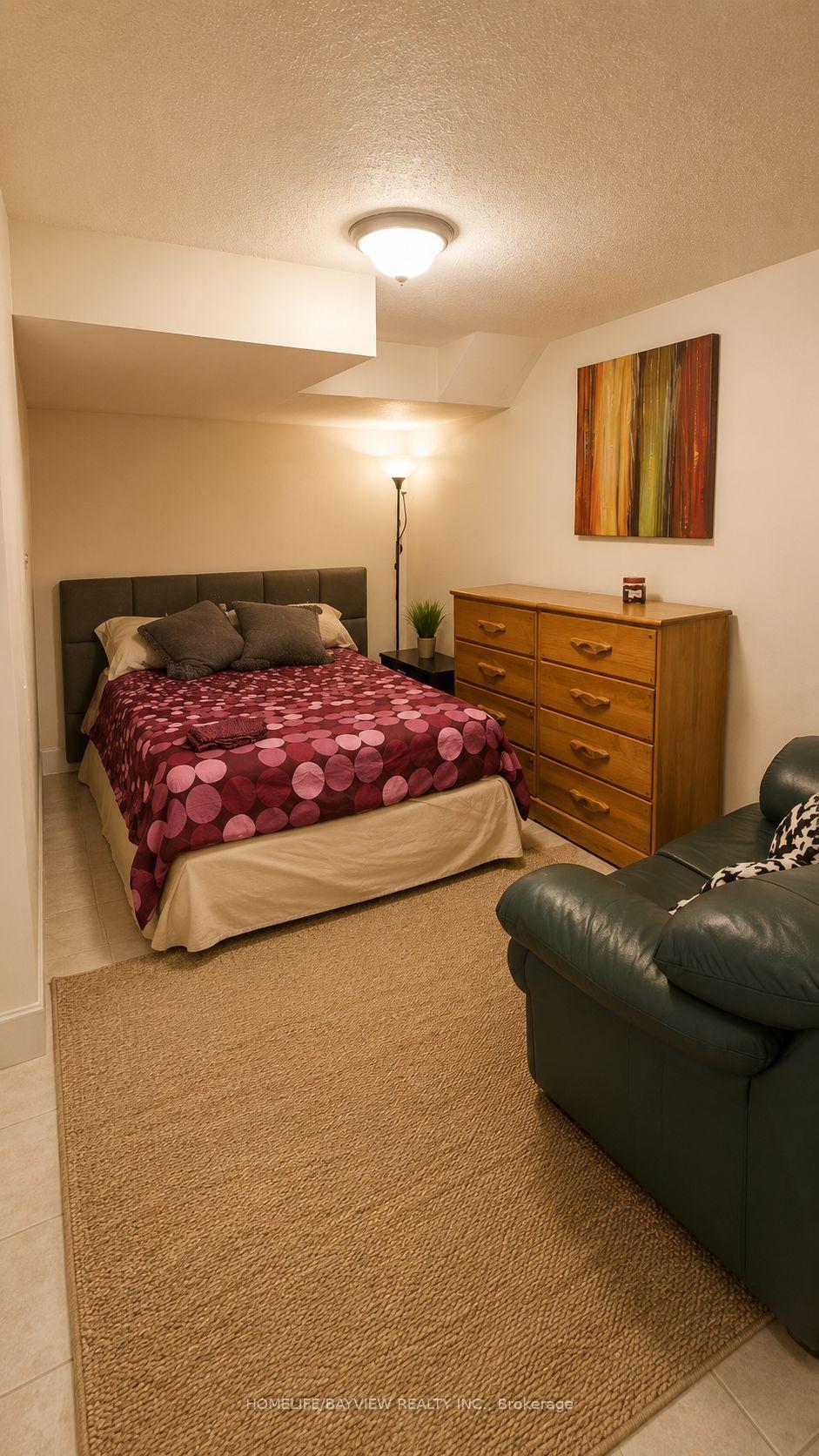 Photo 5 of Unit Basement, 311 Blue Grass Boulevard, Richmond Hill, Crosby — HOMEH