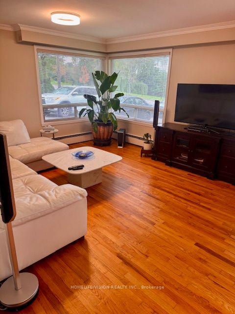 Photo 1 of 103 Laurentide Drive, North York, Parkwoods-Donalda — HOMEH
