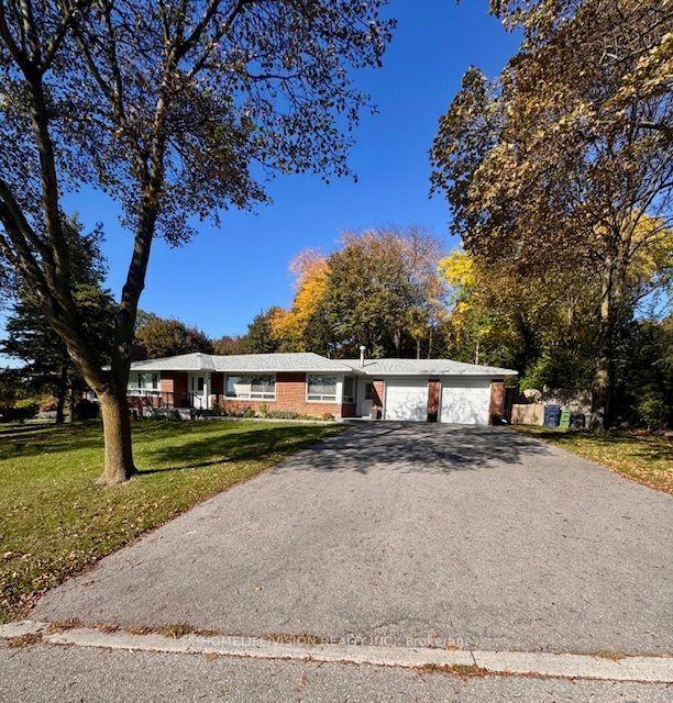 Photo 32 of 103 Laurentide Drive, North York, Parkwoods-Donalda — HOMEH