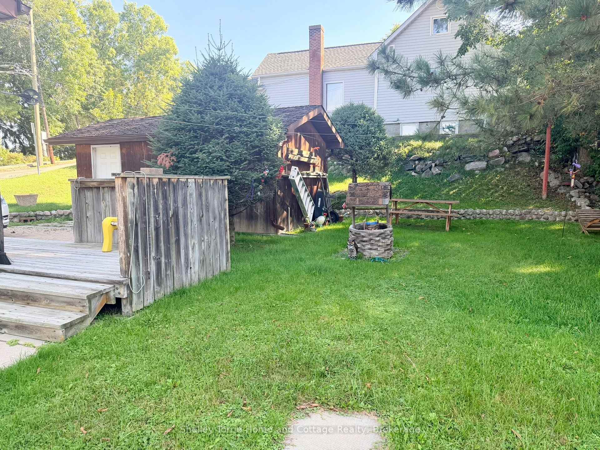 Photo 8 of 613 Front Street, Kenora, Keewatin — HOMEH