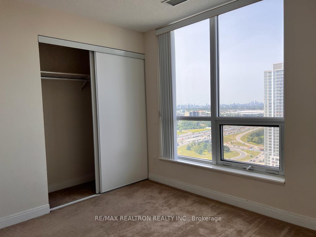 Photo 9 of Unit 2804, 151 Village Green Square, Scarborough, Agincourt South-Malvern West — HOMEH