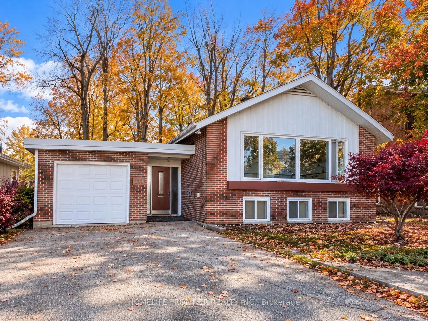 Photo 18 of 233 West Street N, Orillia — HOMEH