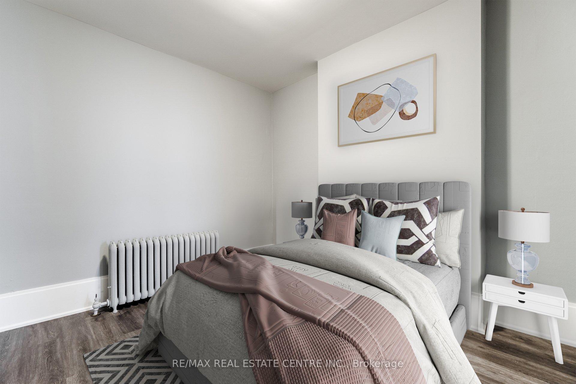 Photo 10 of Unit 1, 1413 Dundas Street, Toronto, Little Portugal — HOMEH