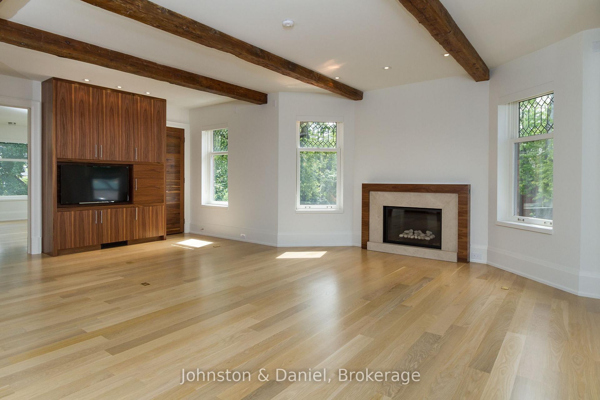 Photo 3 of Unit 200, 78 Roxborough Street E, Toronto, Rosedale-Moore Park — HOMEH