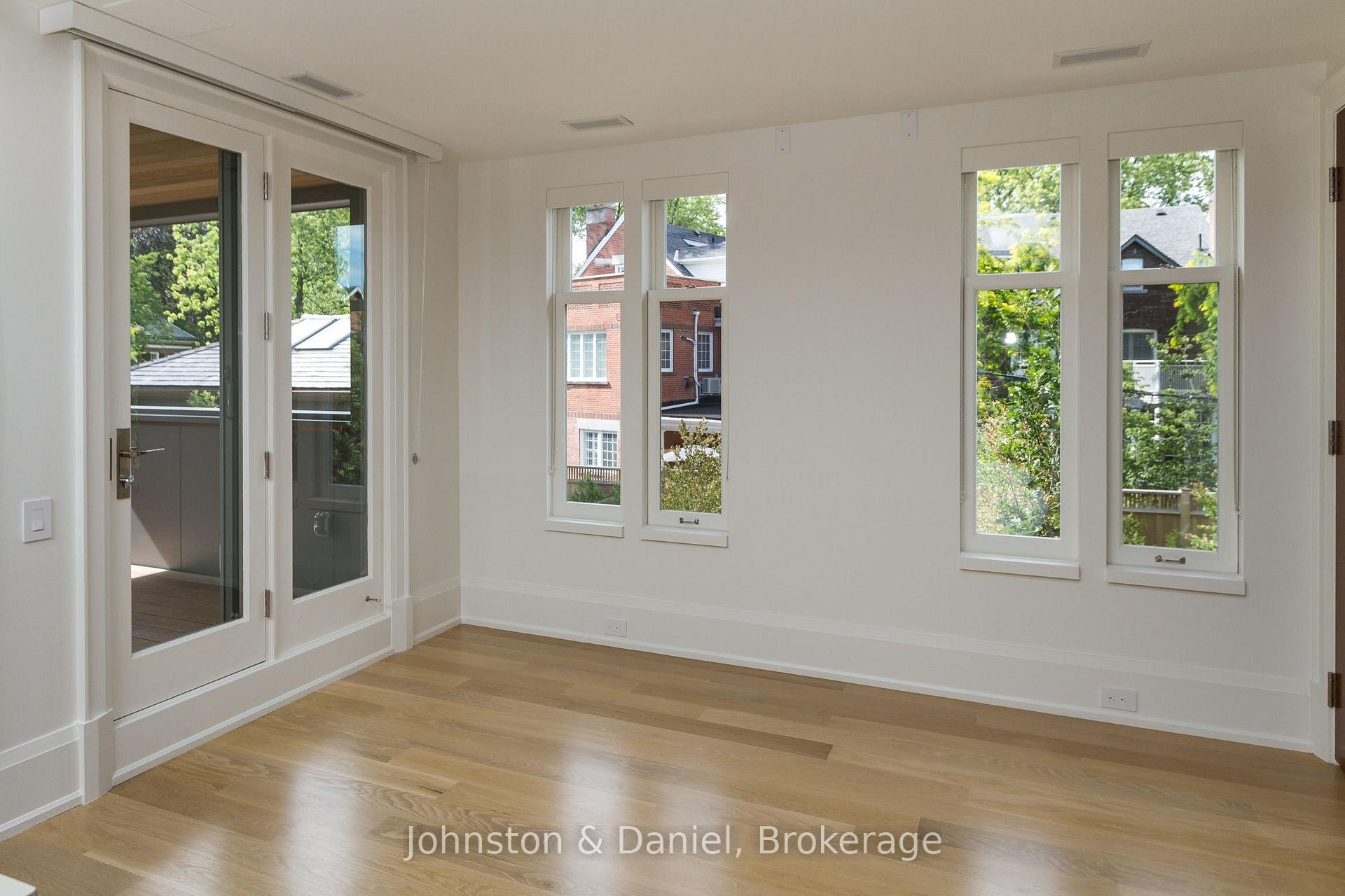 Photo 6 of Unit 200, 78 Roxborough Street E, Toronto, Rosedale-Moore Park — HOMEH
