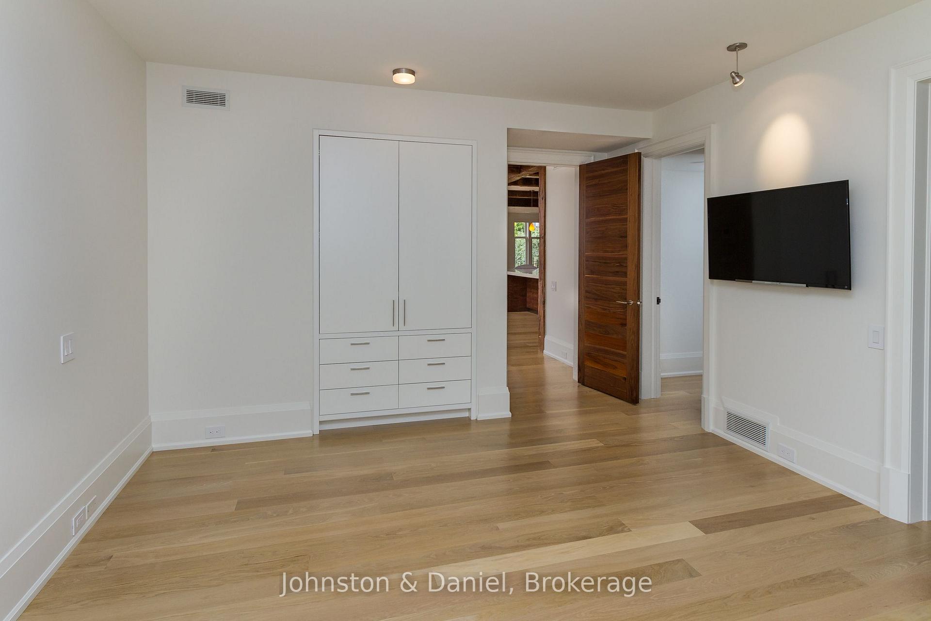 Photo 10 of Unit 200, 78 Roxborough Street E, Toronto, Rosedale-Moore Park — HOMEH