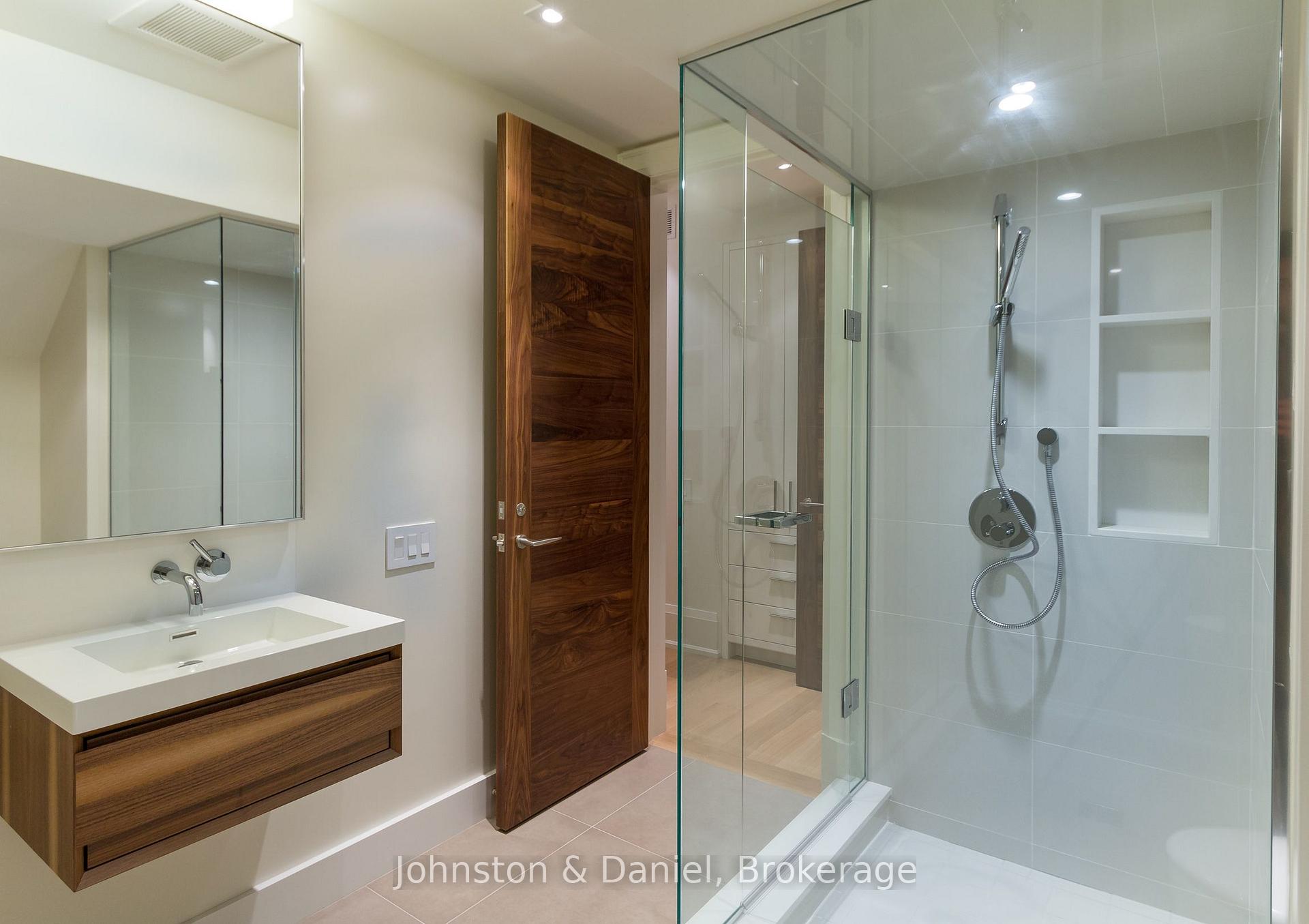 Photo 13 of Unit 200, 78 Roxborough Street E, Toronto, Rosedale-Moore Park — HOMEH