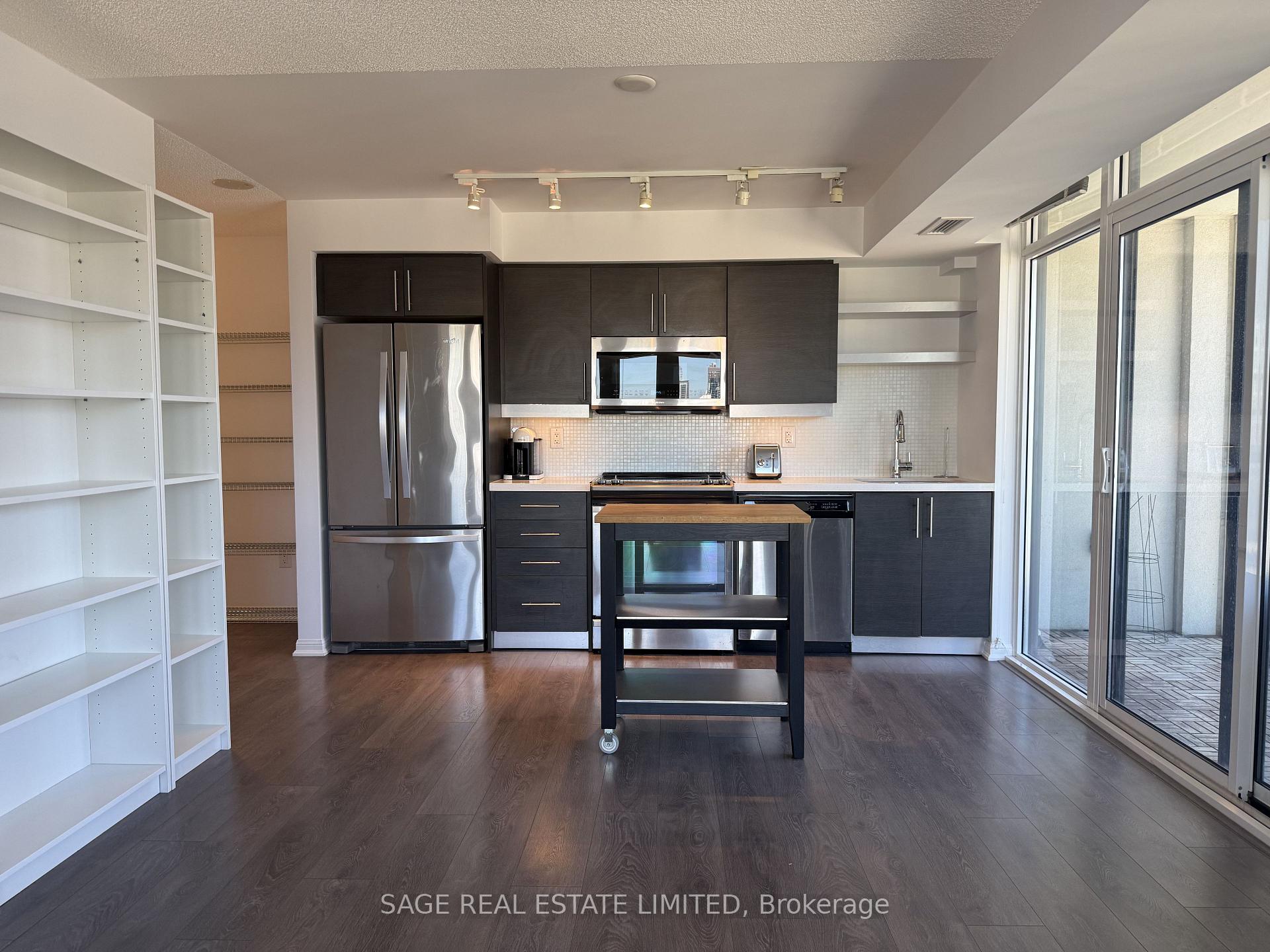 Photo 2 of Unit 2212, 400 Adelaide Street E, Toronto, Moss Park — HOMEH