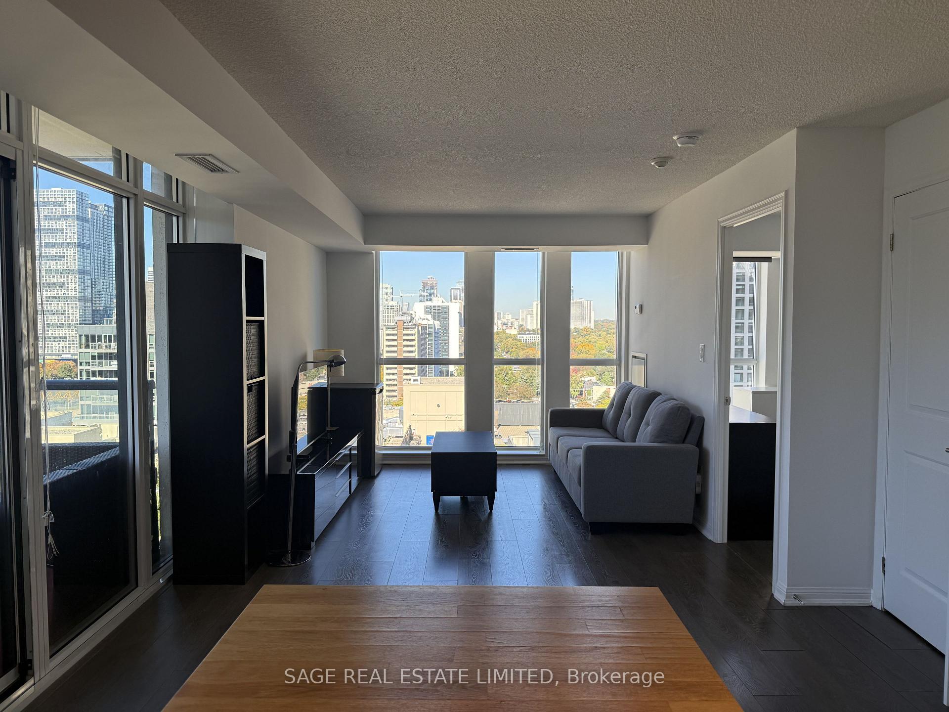 Photo 7 of Unit 2212, 400 Adelaide Street E, Toronto, Moss Park — HOMEH