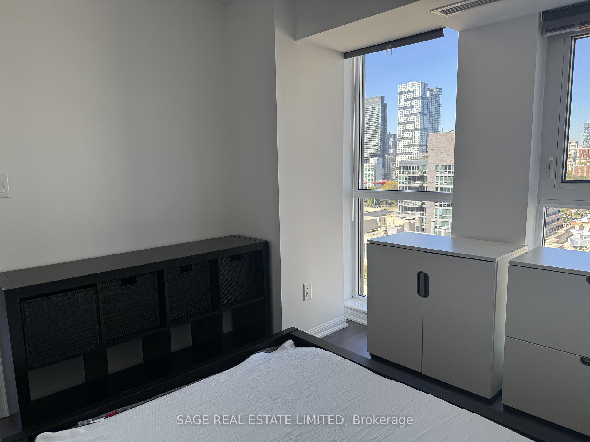 Photo 15 of Unit 2212, 400 Adelaide Street E, Toronto, Moss Park — HOMEH