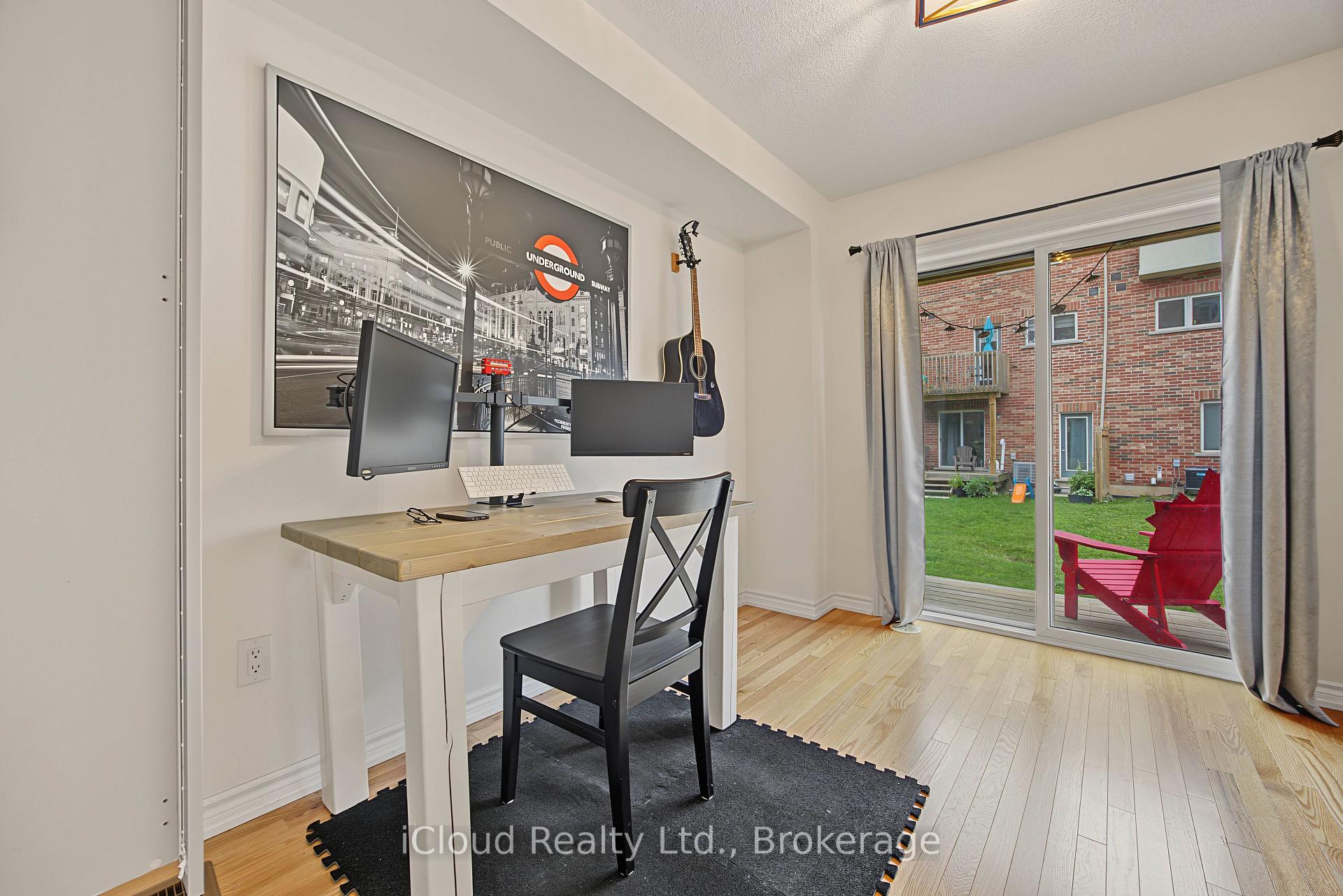 Photo 28 of 49 Aspen Hills Road, Brampton, Credit Valley — HOMEH