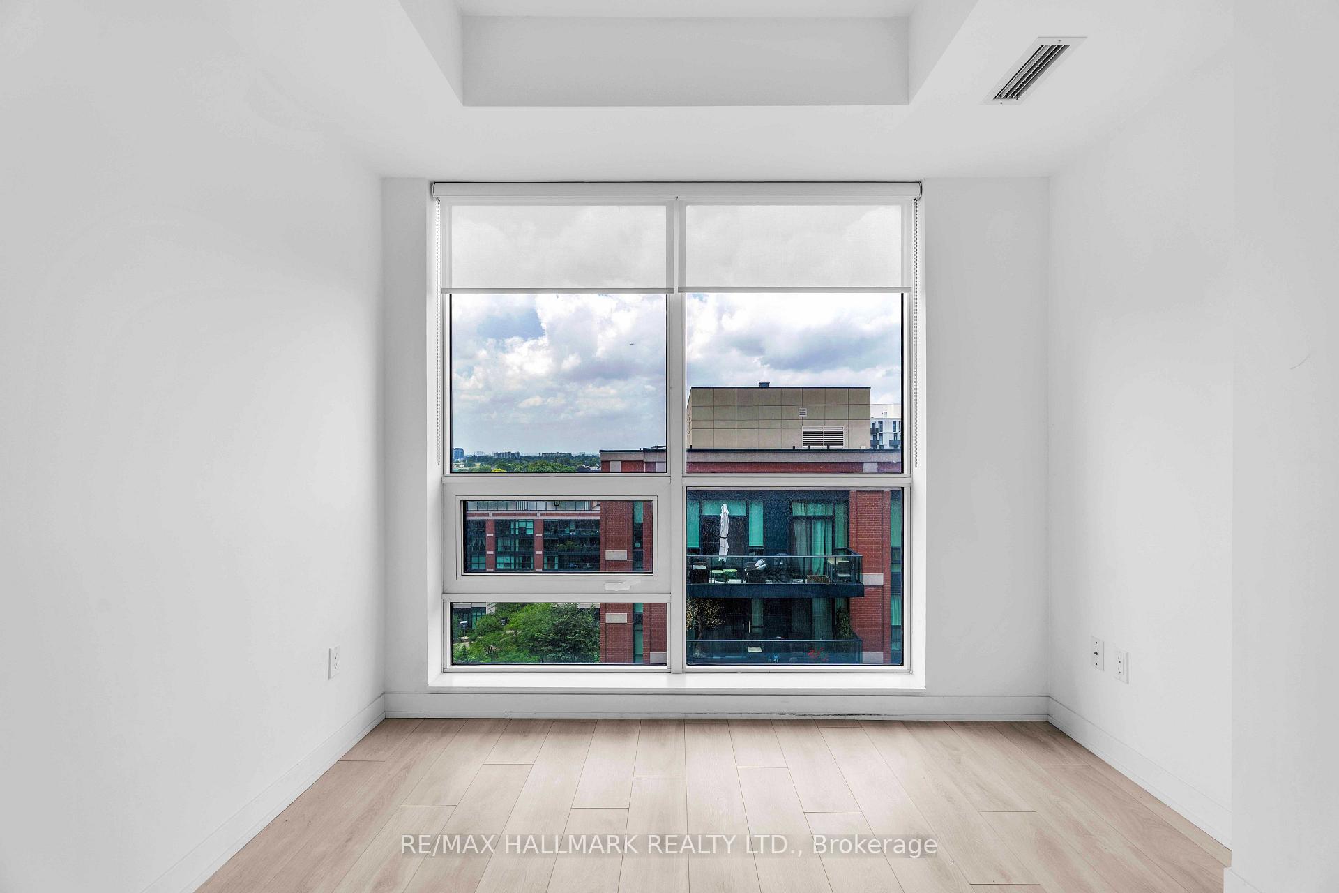 Photo 14 of Unit 905, 31 Tippett Road, North York, Clanton Park — HOMEH