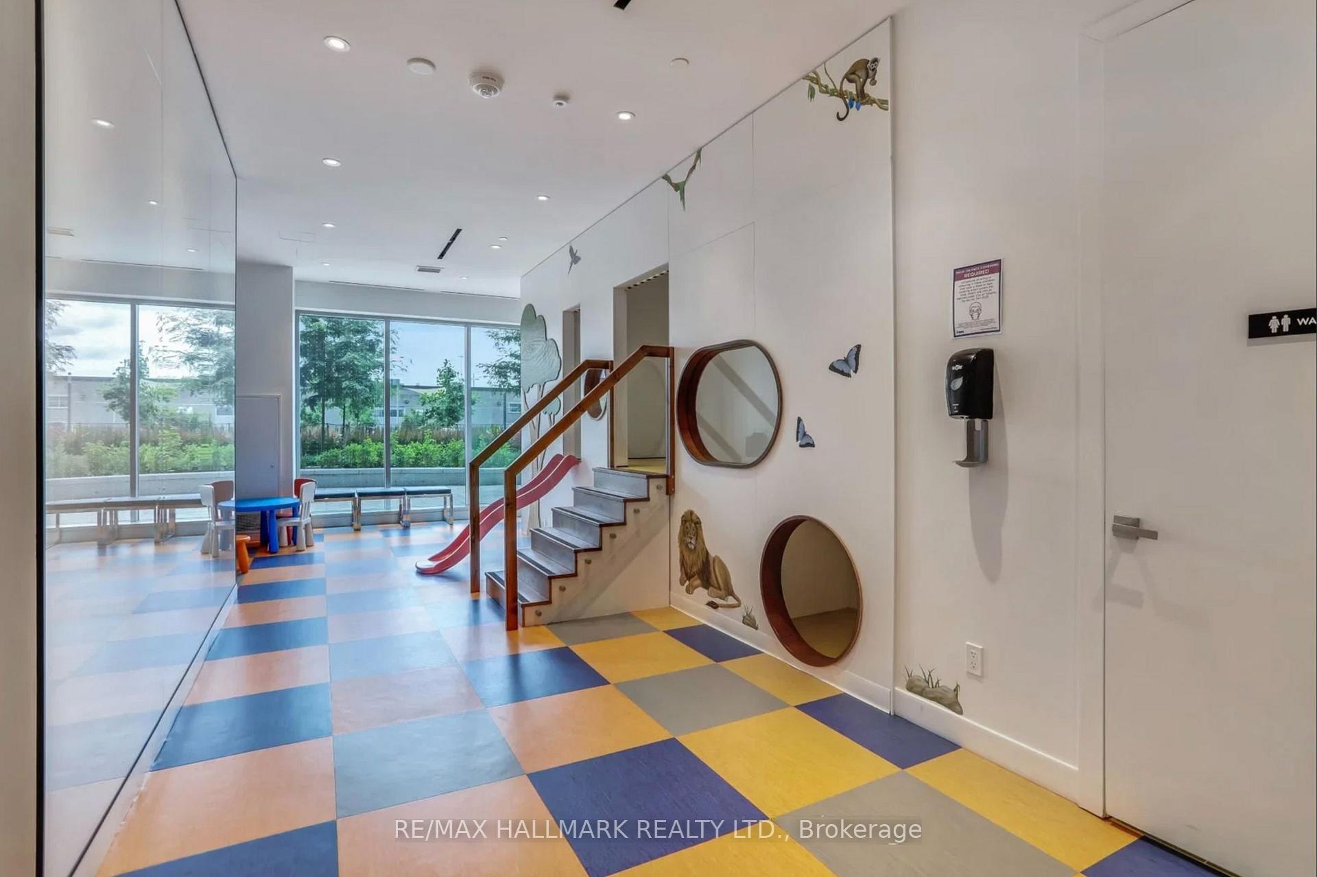 Photo 22 of Unit 905, 31 Tippett Road, North York, Clanton Park — HOMEH