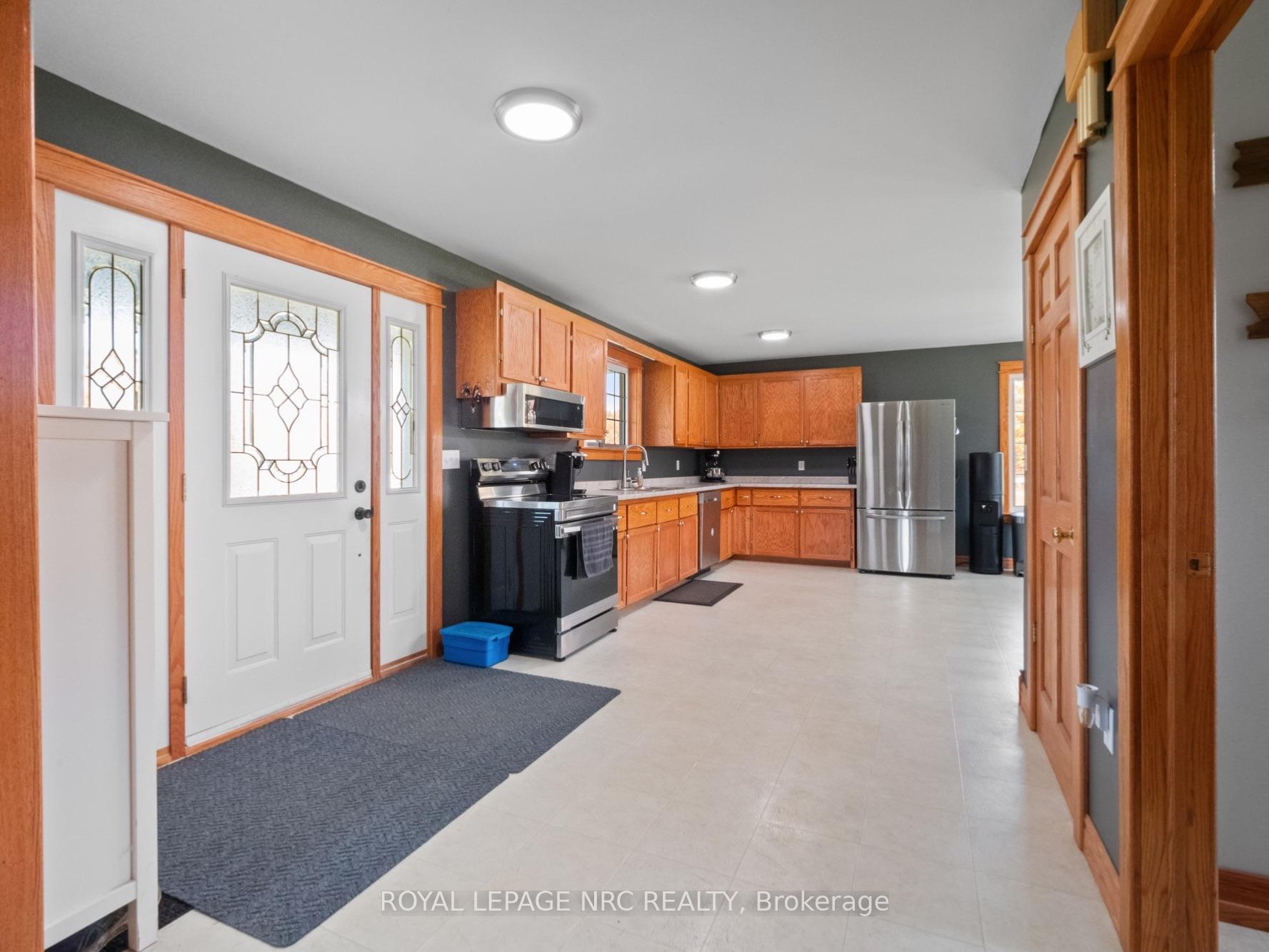 Photo 28 of 4426 Netherby Road, Niagara Falls, Lyons Creek — HOMEH