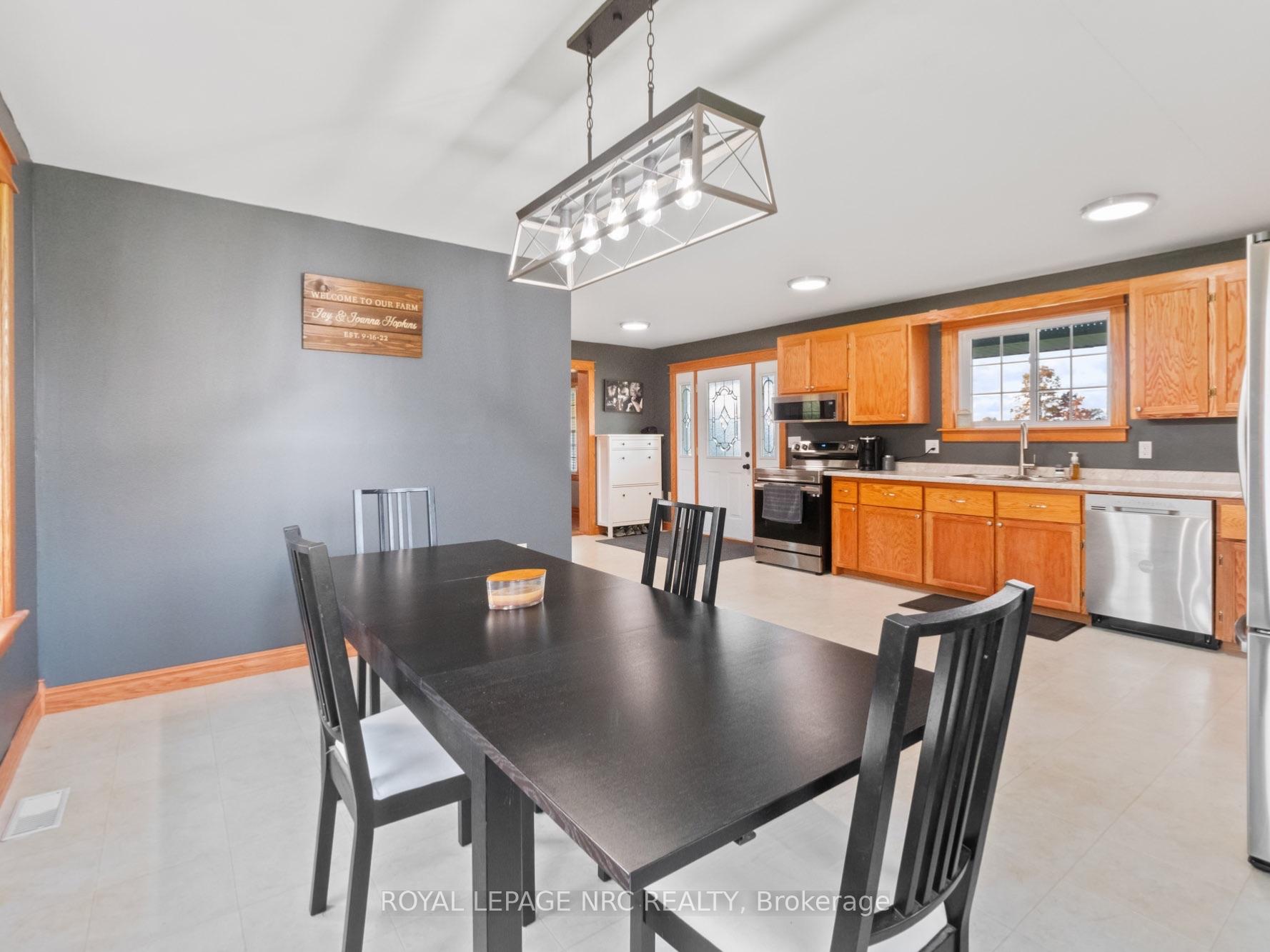Photo 32 of 4426 Netherby Road, Niagara Falls, Lyons Creek — HOMEH