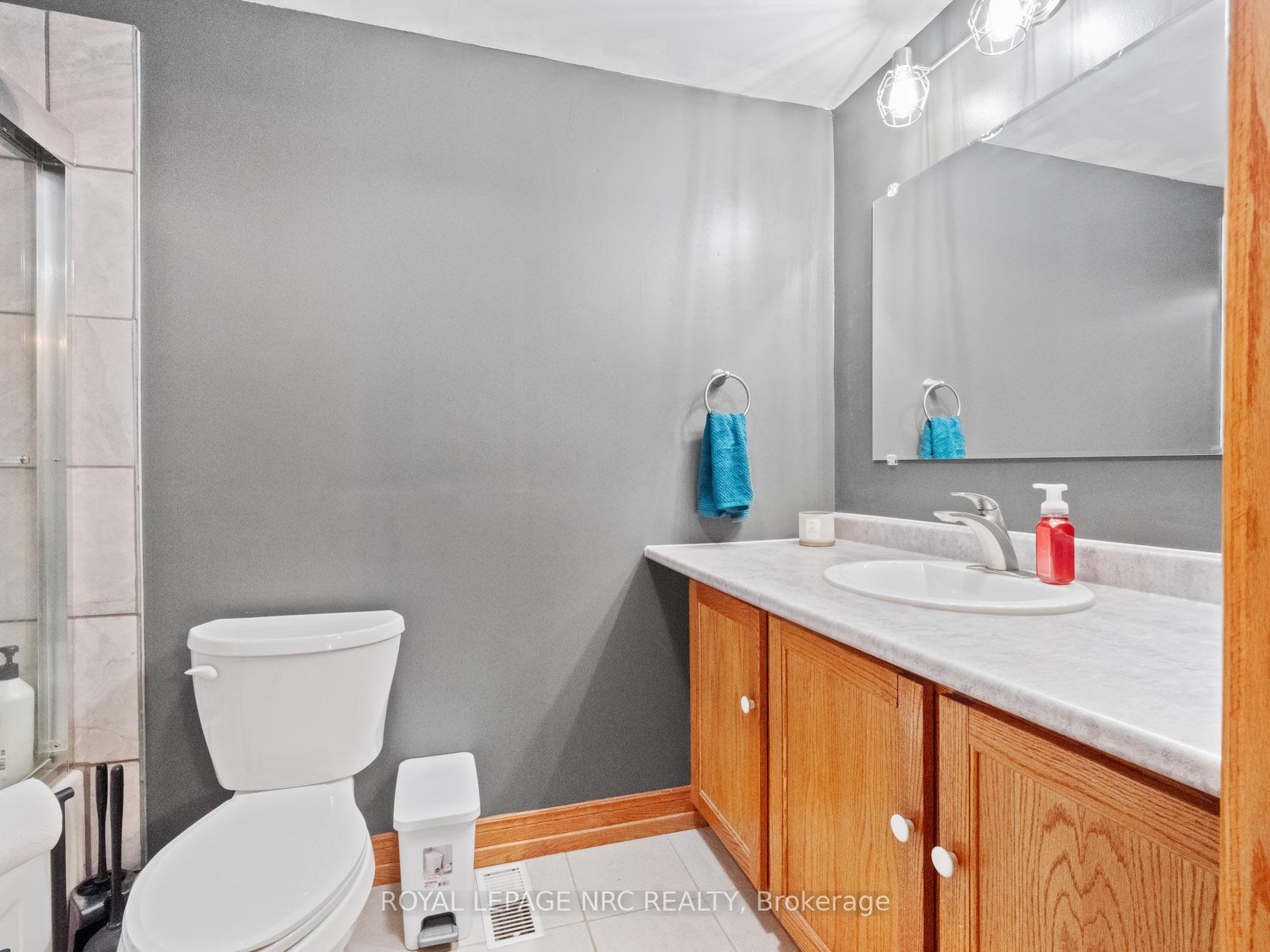 Photo 37 of 4426 Netherby Road, Niagara Falls, Lyons Creek — HOMEH