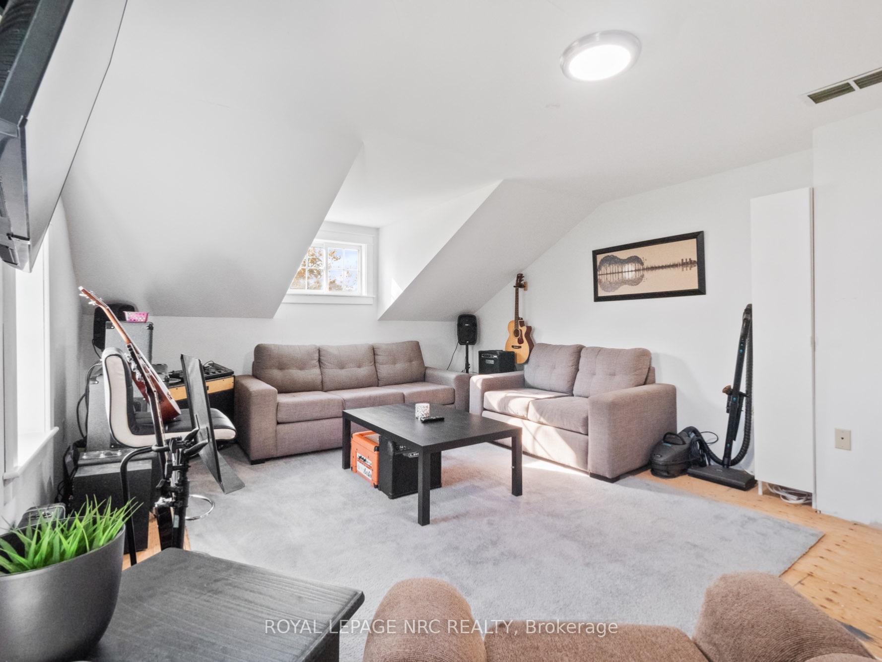 Photo 43 of 4426 Netherby Road, Niagara Falls, Lyons Creek — HOMEH