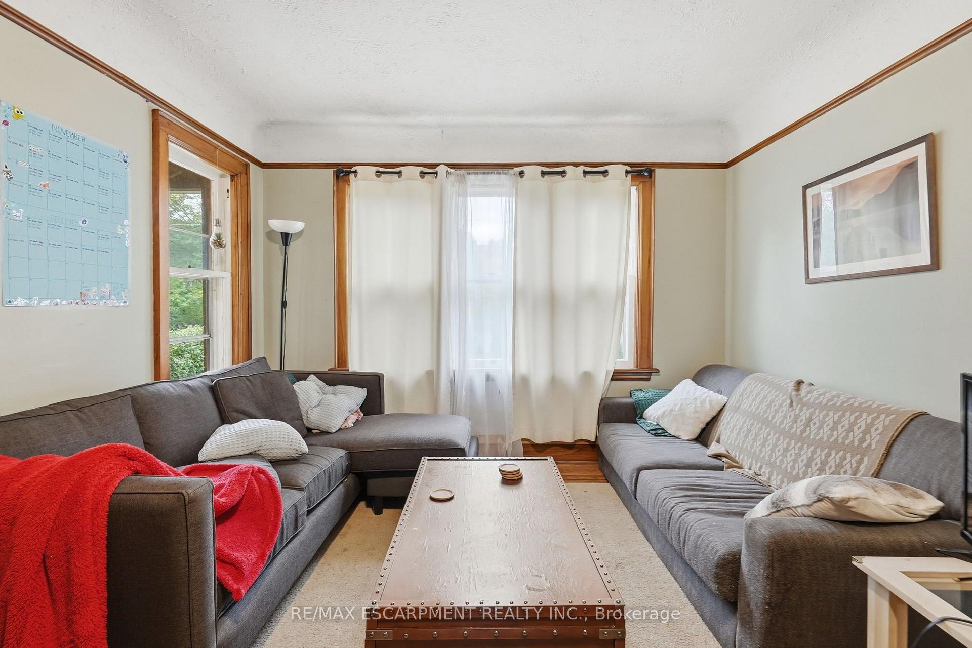 Photo 6 of 44 Dalewood Crescent, Hamilton, Westdale — HOMEH