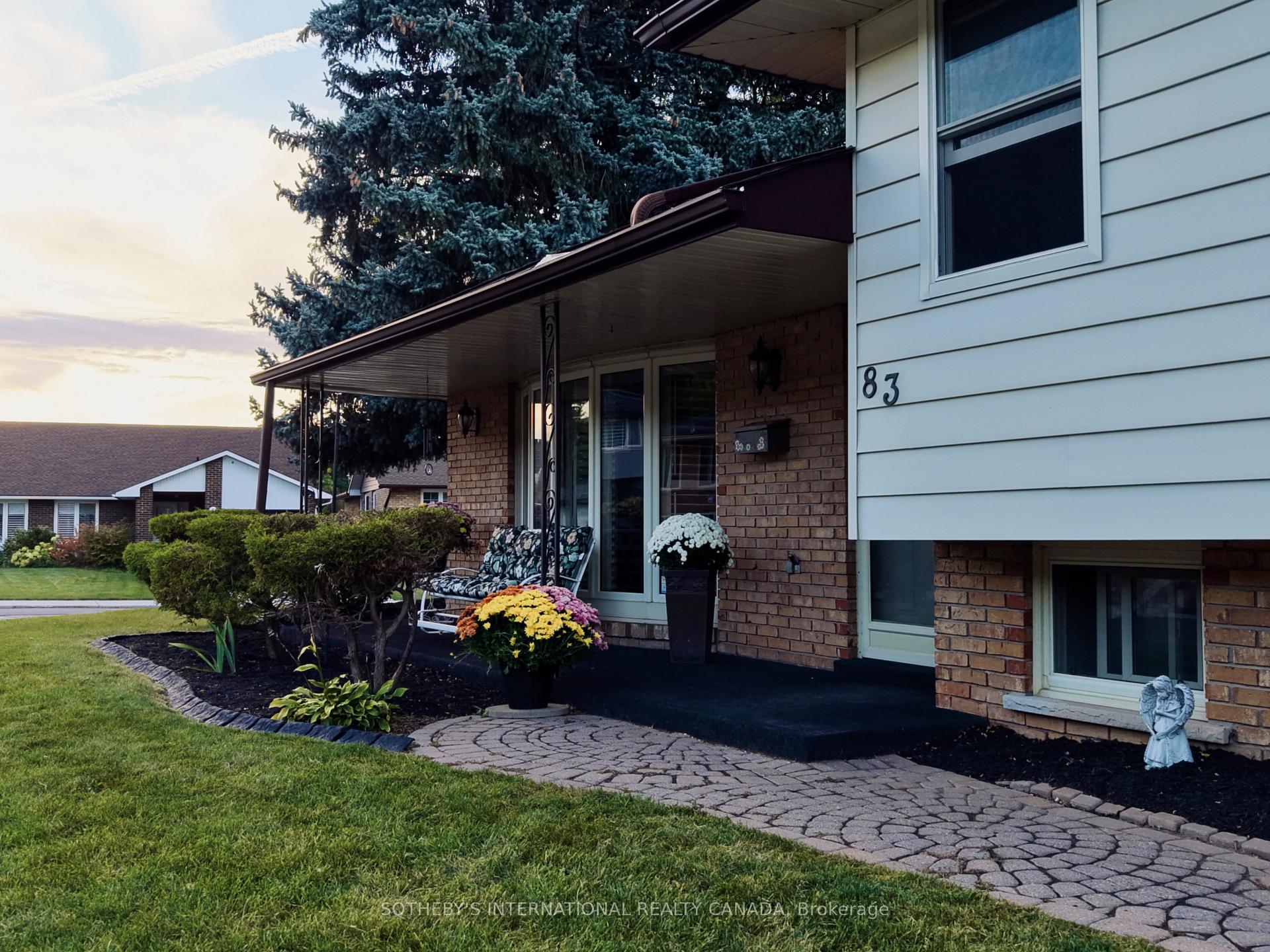 Photo 7 of 83 Marcella Crescent SW, Hamilton, Gershome — HOMEH