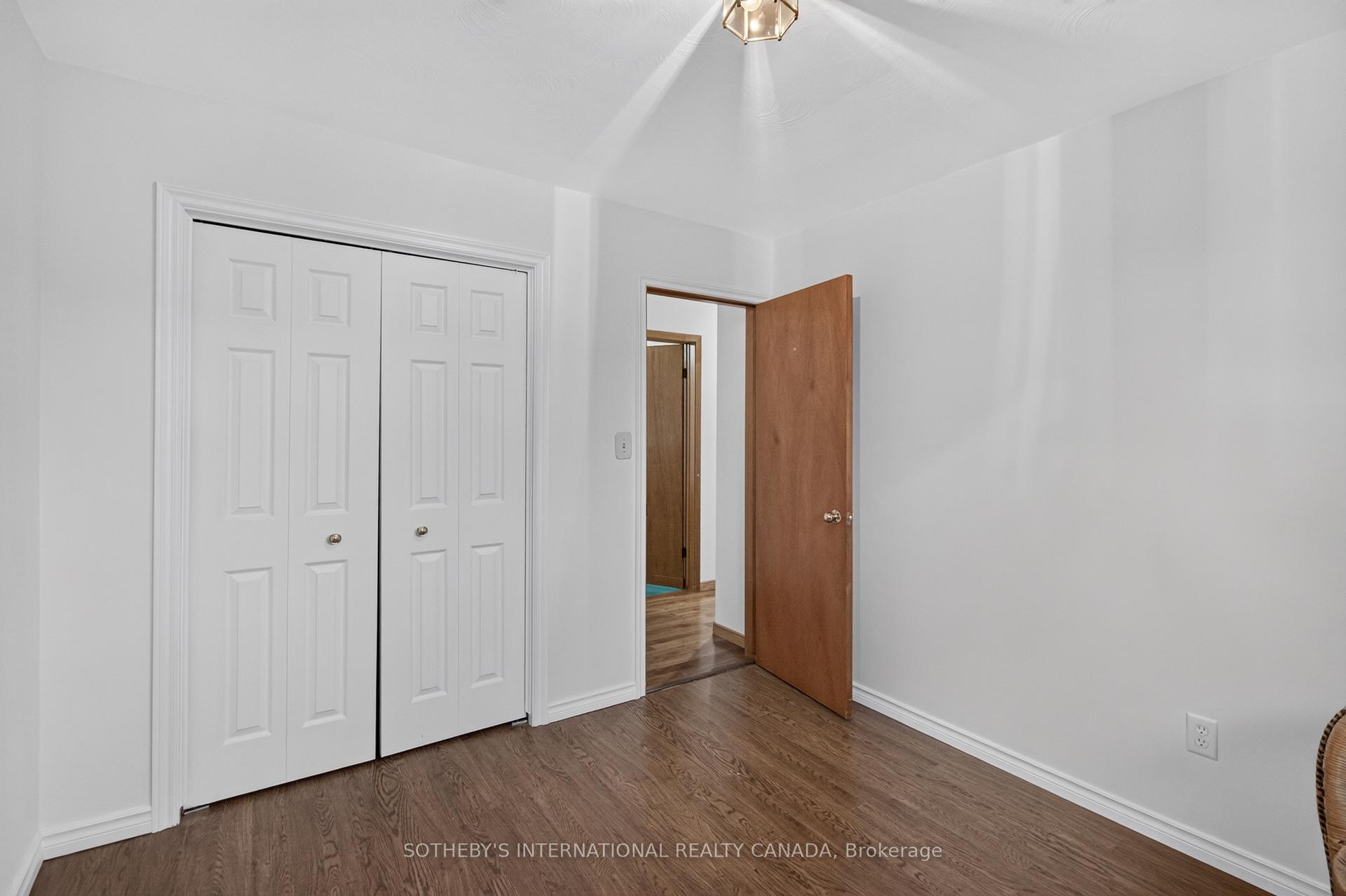 Photo 19 of 83 Marcella Crescent SW, Hamilton, Gershome — HOMEH