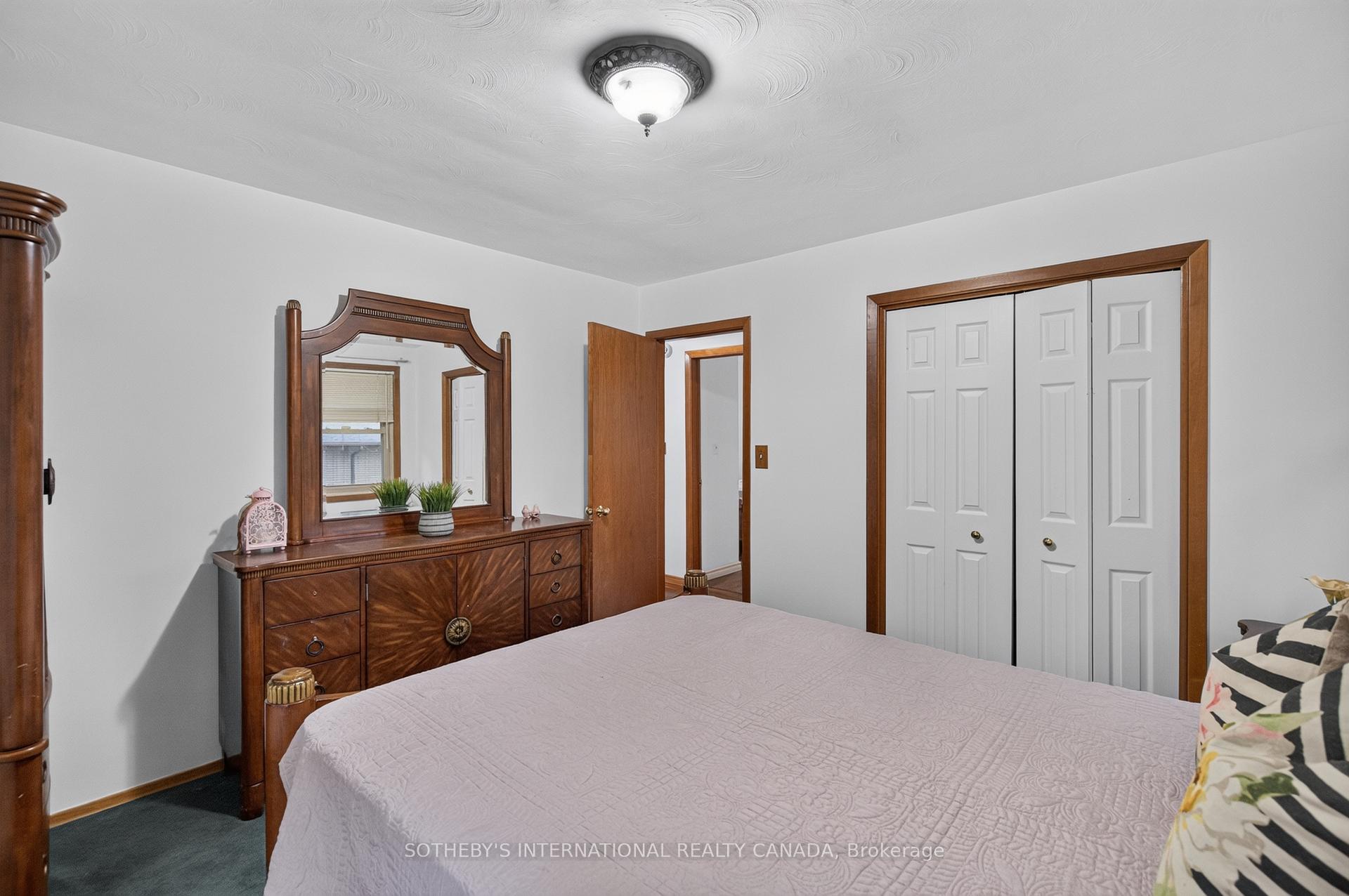 Photo 22 of 83 Marcella Crescent SW, Hamilton, Gershome — HOMEH