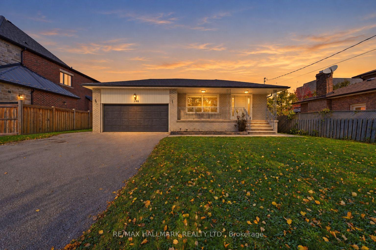 Photo 1 of 198 Weldrick Road W, Richmond Hill, North Richvale — HOMEH