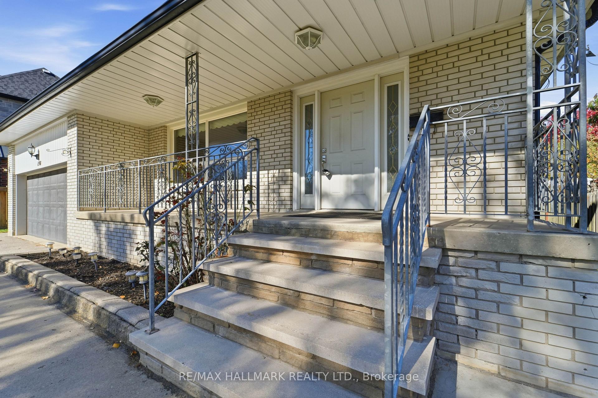 Photo 6 of 198 Weldrick Road W, Richmond Hill, North Richvale — HOMEH