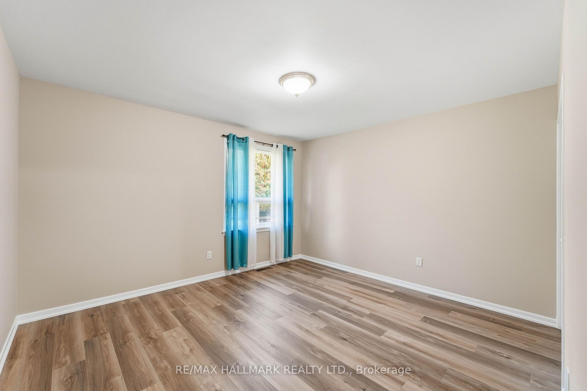 Photo 33 of 198 Weldrick Road W, Richmond Hill, North Richvale — HOMEH