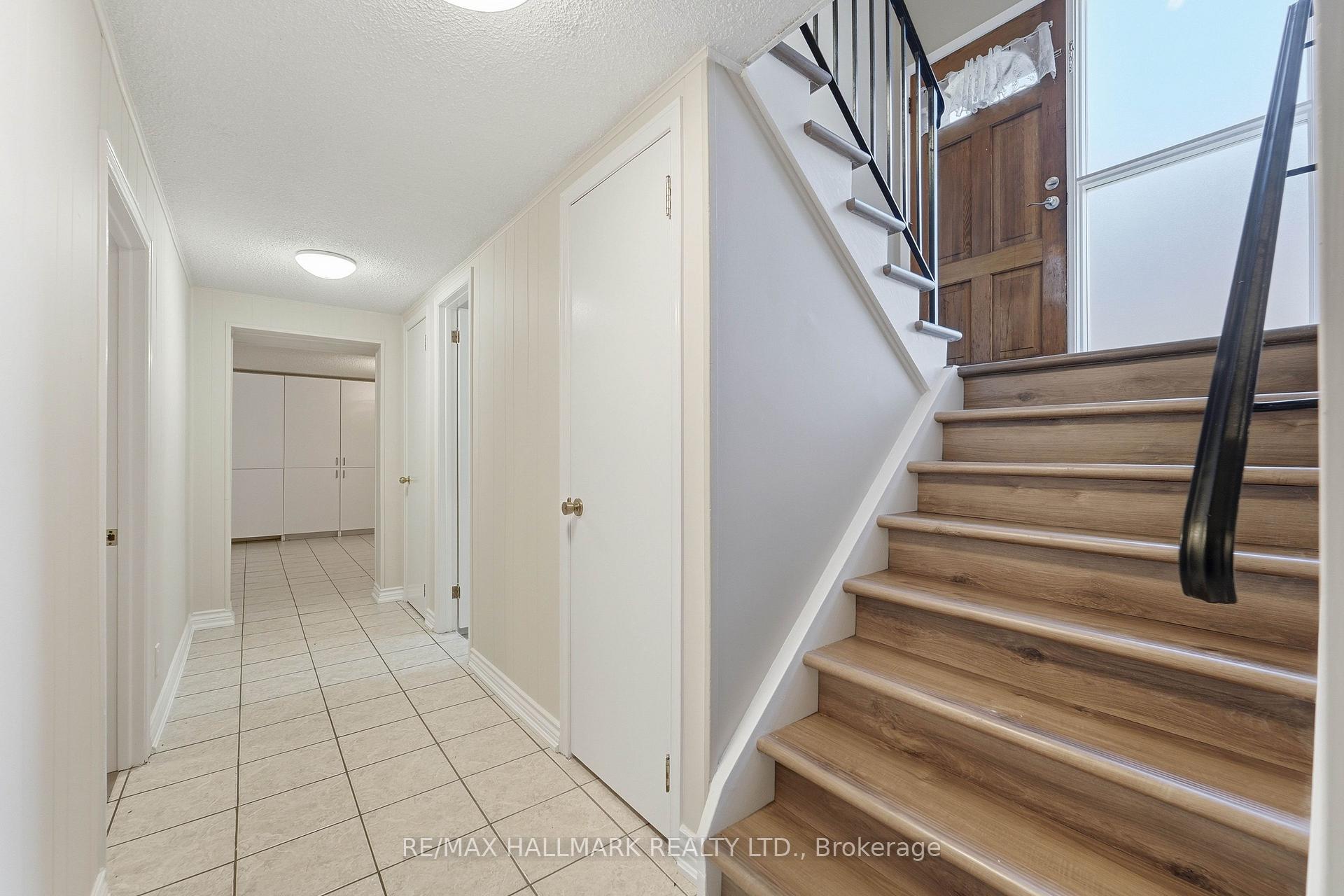 Photo 26 of 198 Weldrick Road W, Richmond Hill, North Richvale — HOMEH