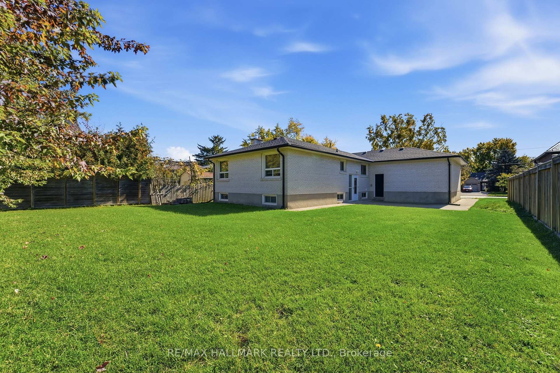 Photo 36 of 198 Weldrick Road W, Richmond Hill, North Richvale — HOMEH