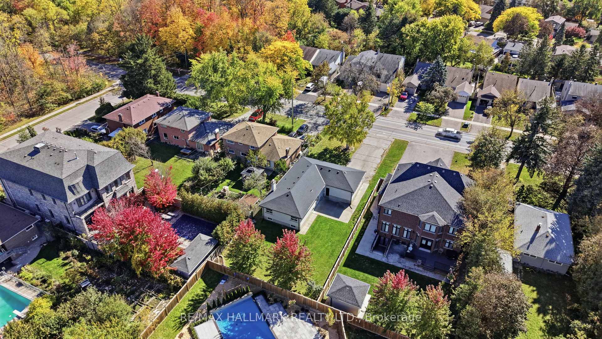 Photo 40 of 198 Weldrick Road W, Richmond Hill, North Richvale — HOMEH