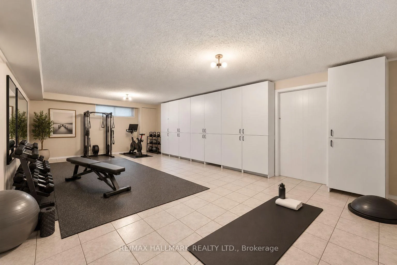 Photo 32 of 198 Weldrick Road W, Richmond Hill, North Richvale — HOMEH