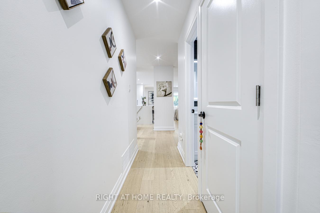 Photo 31 of 84 Aberdeen Avenue, Vaughan, East Woodbridge — HOMEH