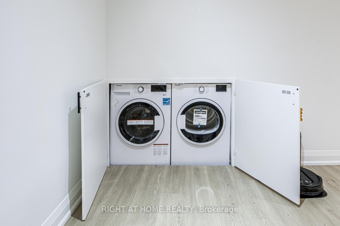 Photo 45 of 84 Aberdeen Avenue, Vaughan, East Woodbridge — HOMEH