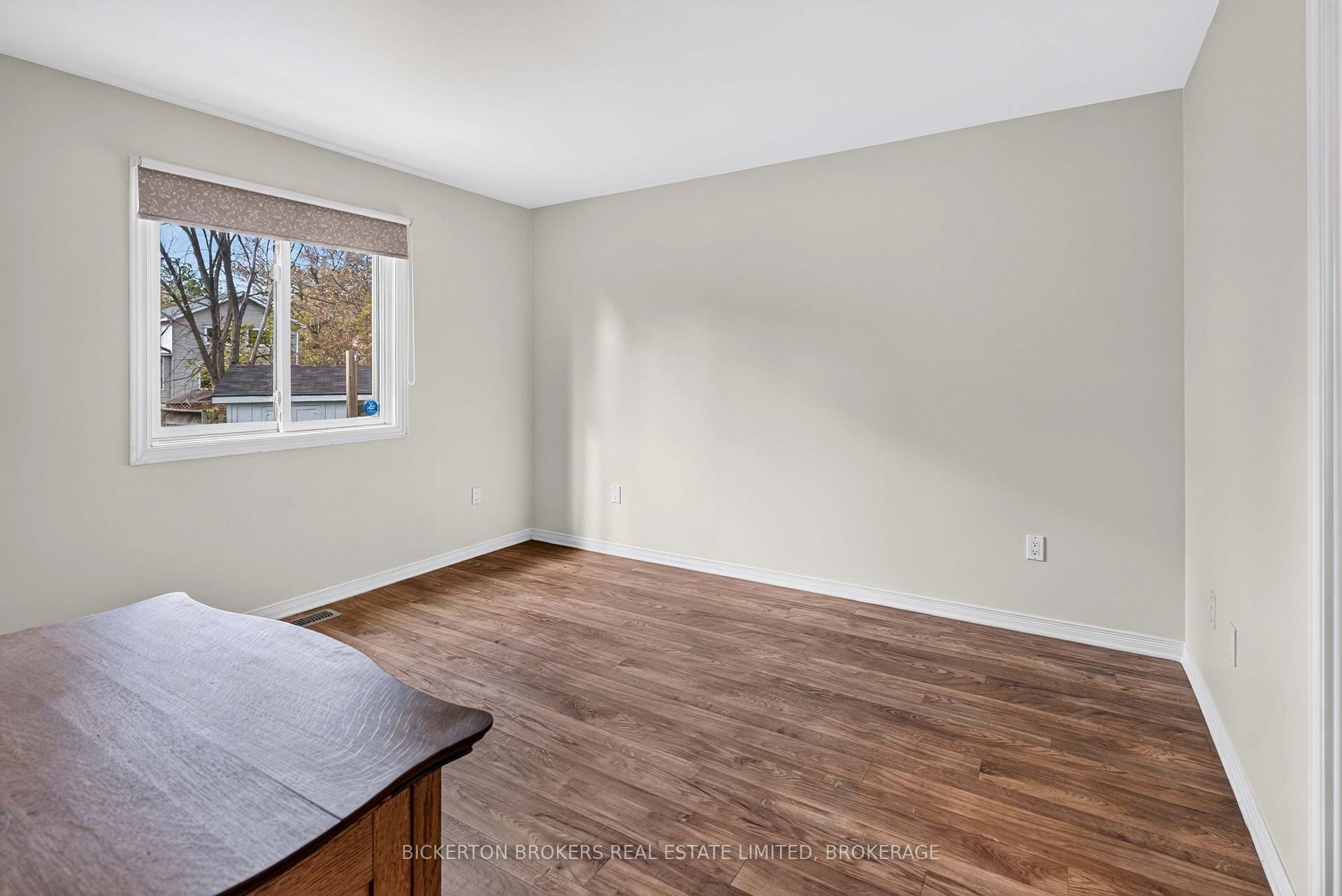 Photo 19 of 354 Oak Street, Gananoque, Gananoque — HOMEH