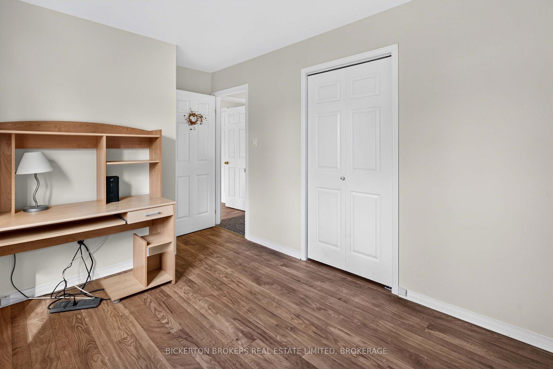 Photo 21 of 354 Oak Street, Gananoque, Gananoque — HOMEH