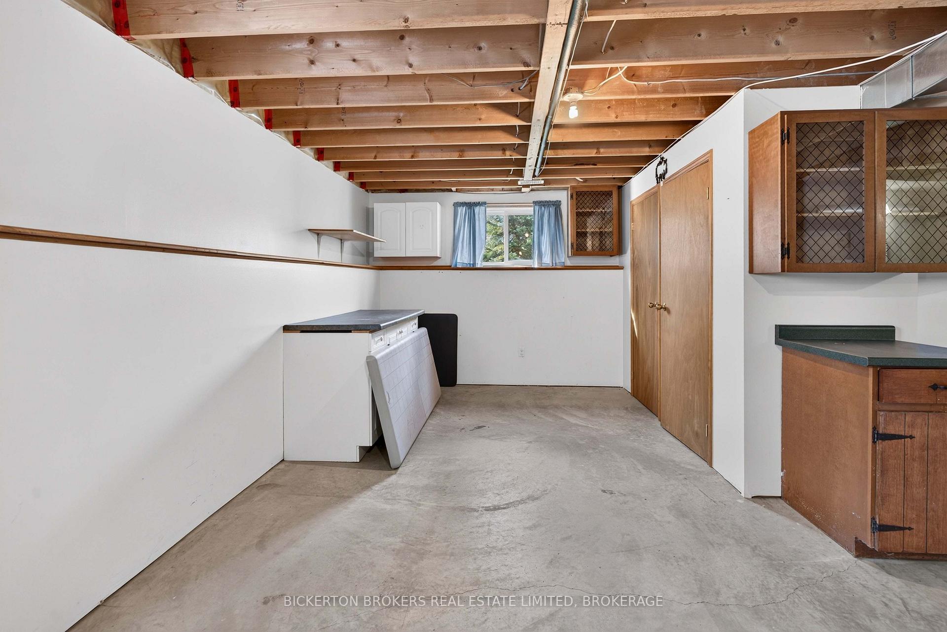 Photo 27 of 354 Oak Street, Gananoque, Gananoque — HOMEH