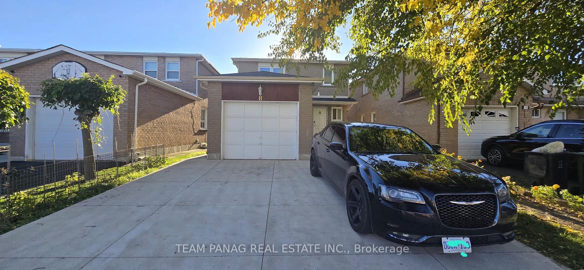 Photo 1 of 8 Provence Trail, Etobicoke, West Humber-Clairville — HOMEH