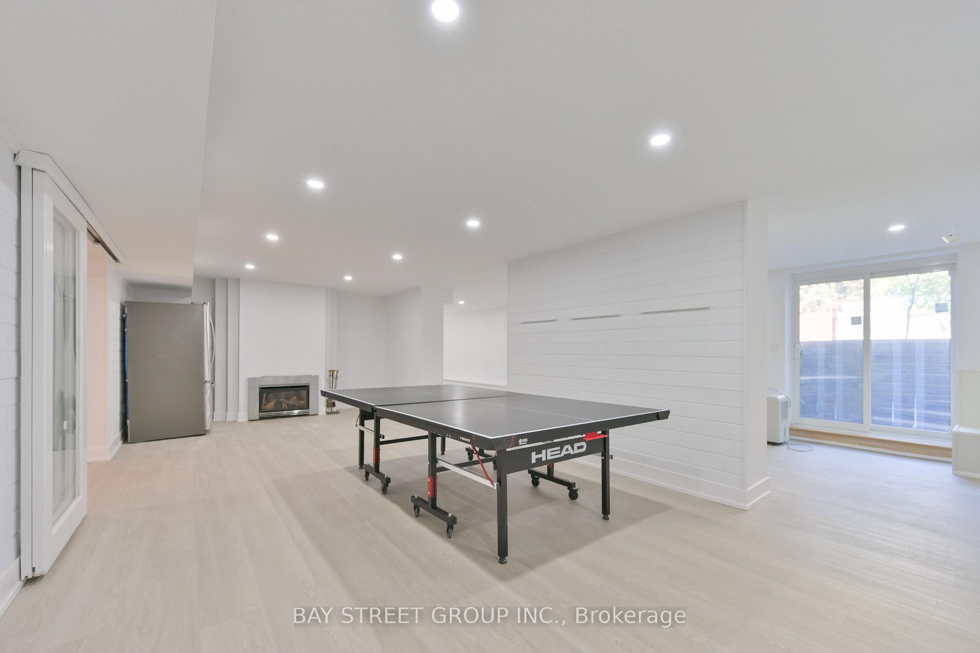 Photo 37 of 50 Owen Boulevard, North York, St. Andrew-Windfields — HOMEH