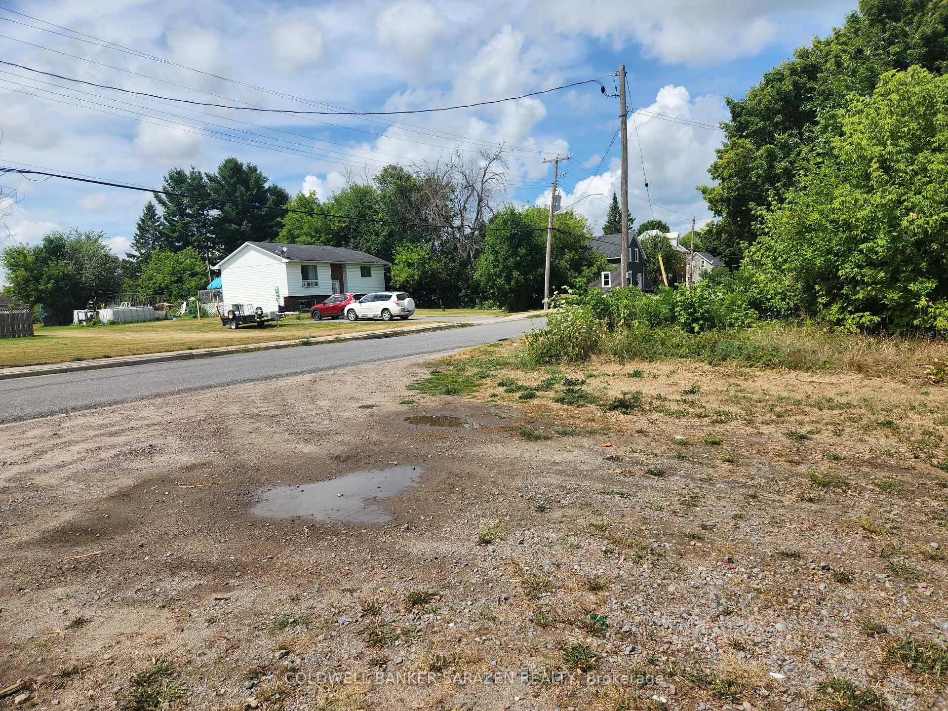 Photo 3 of 115 Poole Street, McNab/Braeside, Mcnab/Braeside Twps — HOMEH