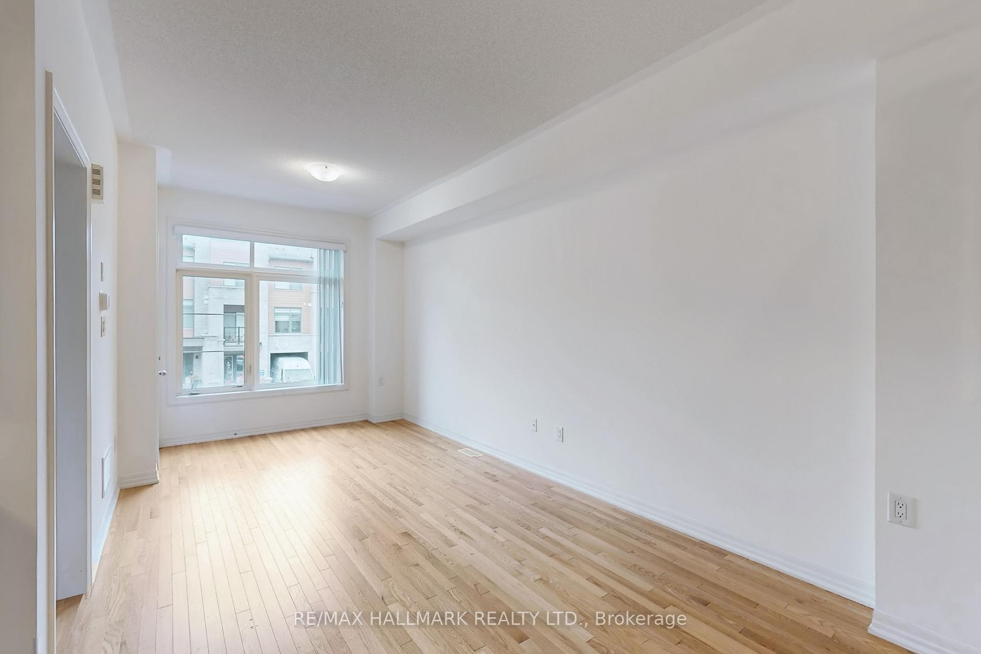Photo 4 of 106 Bravo Lane, Newmarket, Woodland Hill — HOMEH
