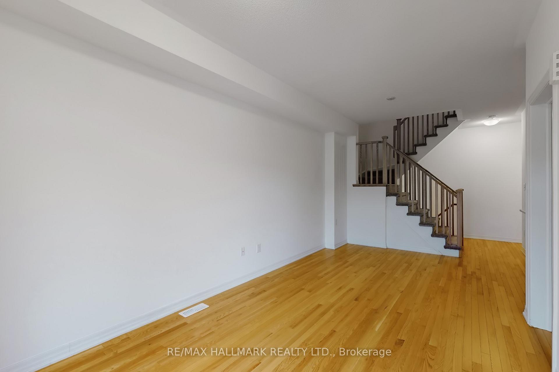 Photo 7 of 106 Bravo Lane, Newmarket, Woodland Hill — HOMEH