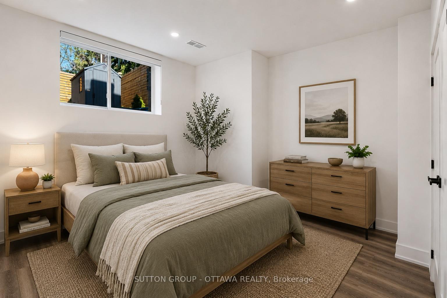 Photo 9 of Unit B, 17 Lotta Avenue, Ottawa, Meadowlands/St. Claire Gardens — HOMEH