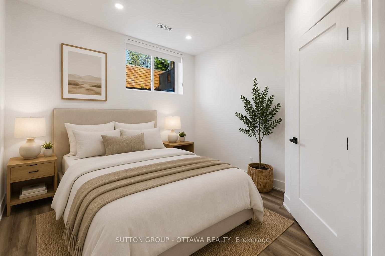 Photo 10 of Unit B, 17 Lotta Avenue, Ottawa, Meadowlands/St. Claire Gardens — HOMEH