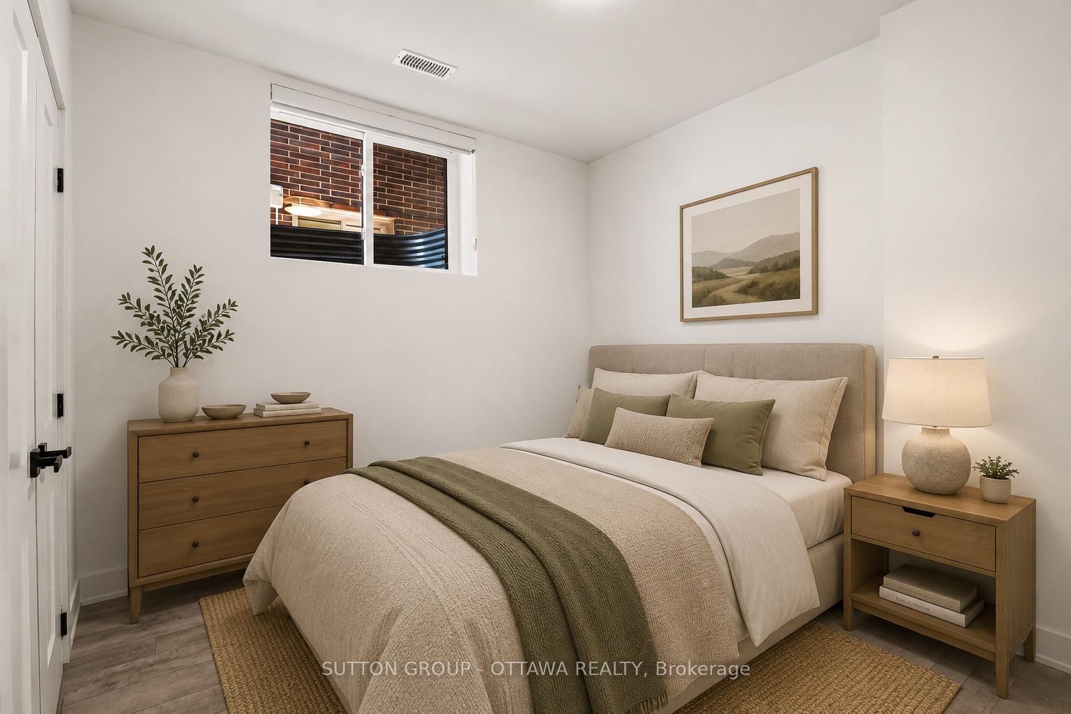 Photo 11 of Unit B, 17 Lotta Avenue, Ottawa, Meadowlands/St. Claire Gardens — HOMEH