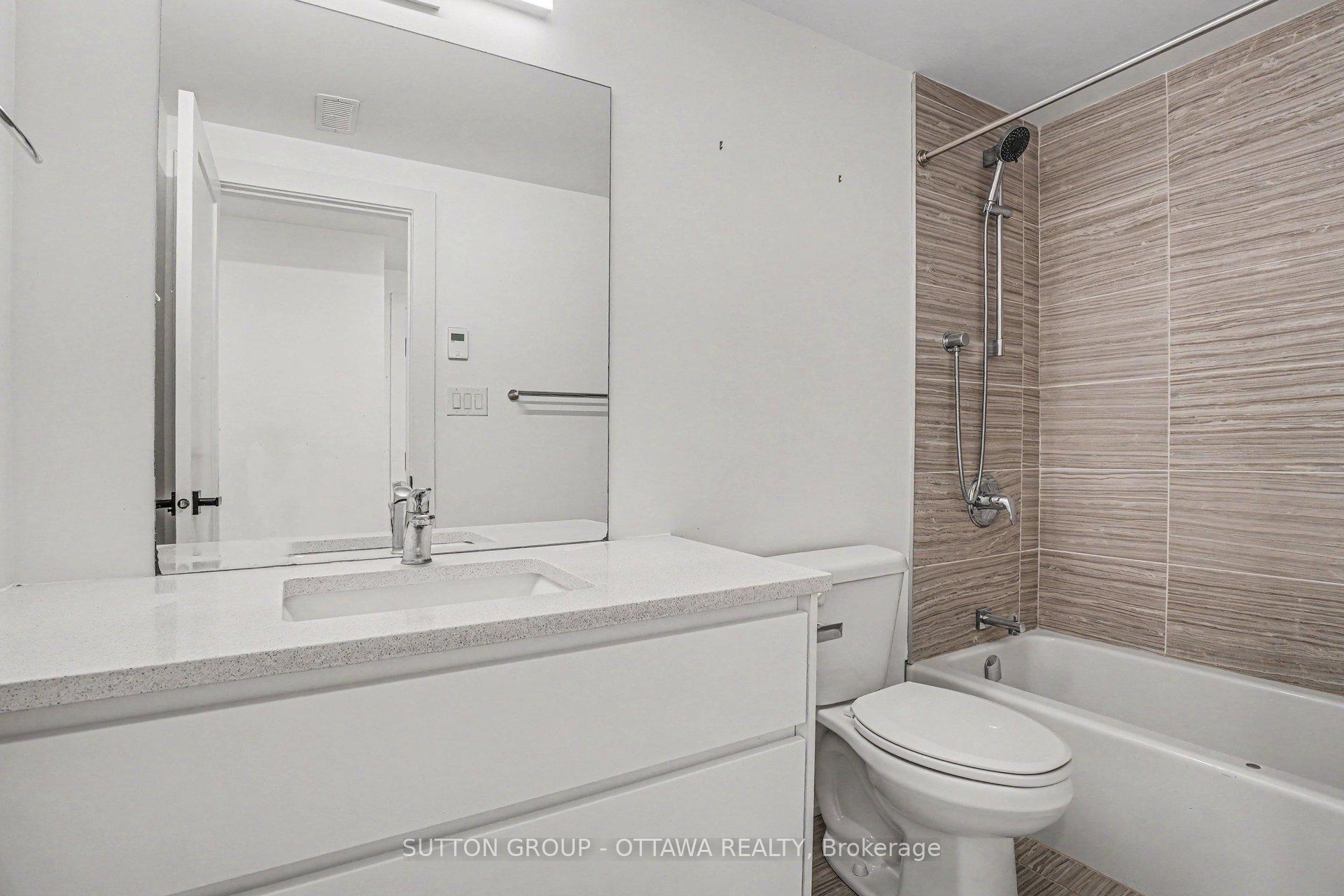 Photo 13 of Unit B, 17 Lotta Avenue, Ottawa, Meadowlands/St. Claire Gardens — HOMEH