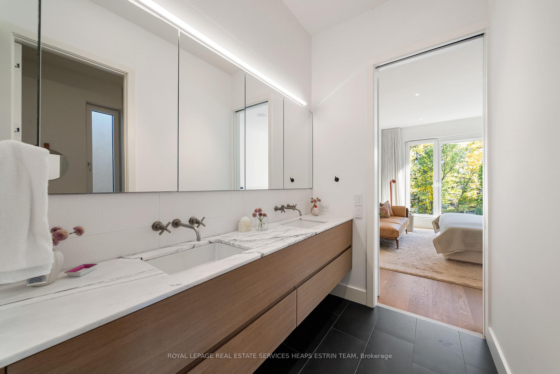Photo 32 of 442 Heath Street E, Toronto, Leaside — HOMEH