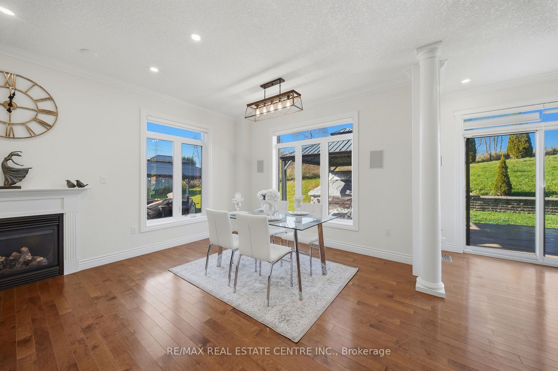 Photo 14 of 509 St Moritz Avenue, Waterloo, Clair Hills — HOMEH